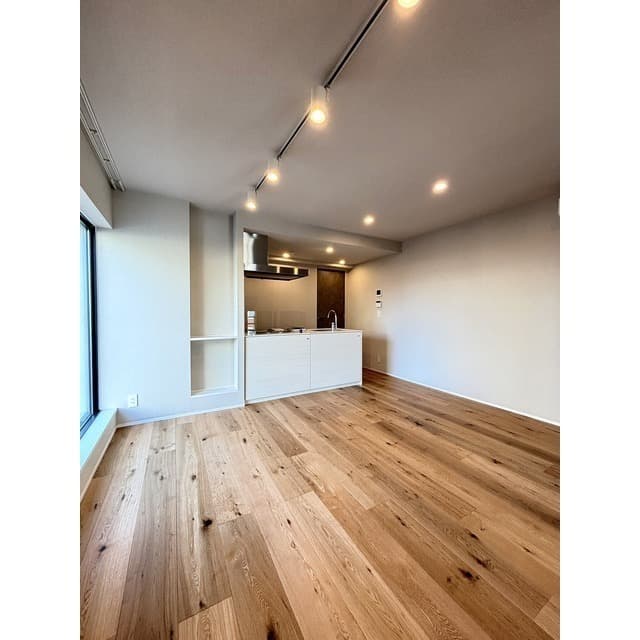 978f15183fe3438db5b4b924522025d2