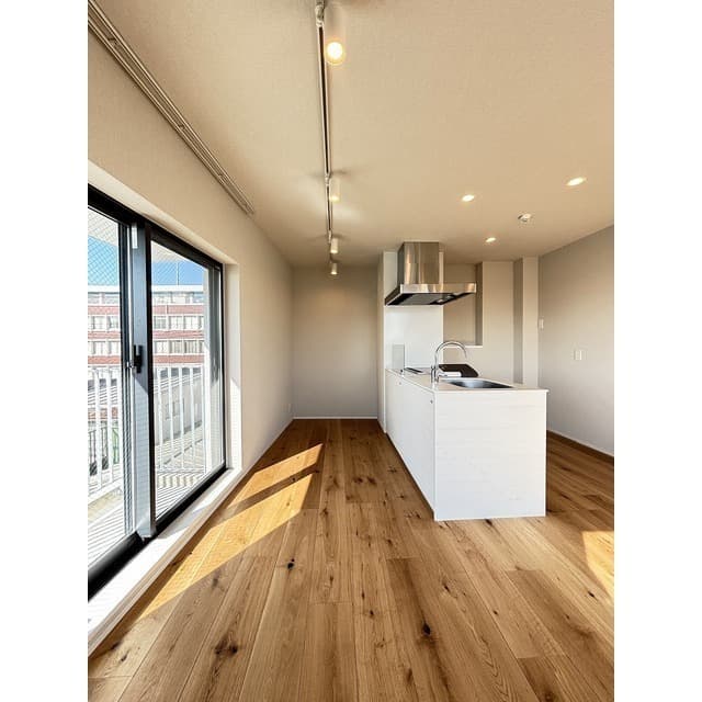 978f15183fe3438db5b4b924522025d2