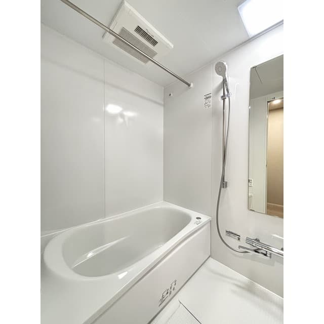 978f15183fe3438db5b4b924522025d2