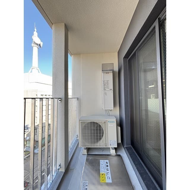 978f15183fe3438db5b4b924522025d2