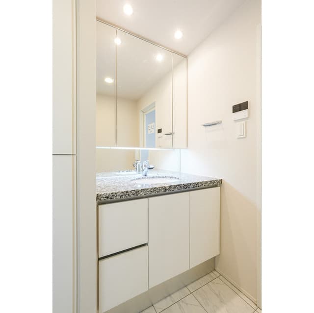 a82a7c5e7f044e1c931d842b1e35ad6d