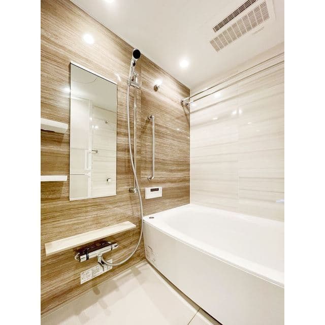 d17ff1bd4f644a409f22d67e9028fe79