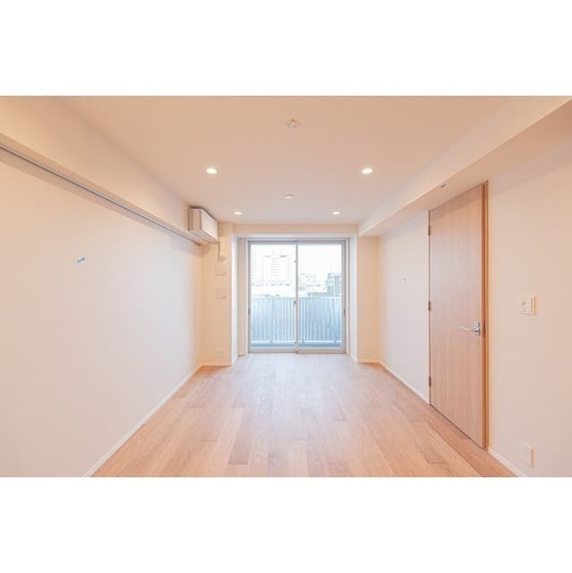 edb9d1ba596741b2934e6b5376ad2159