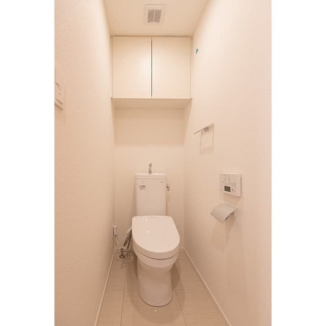 edb9d1ba596741b2934e6b5376ad2159