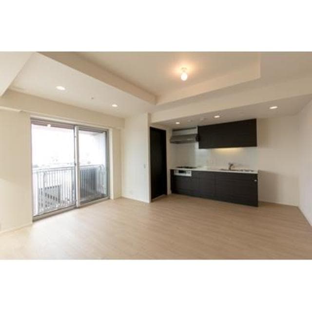 51717c28f0f04613964aed39480f01d4