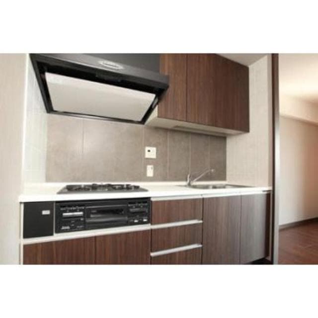 7306fcc90f104a5aa6a7e6ae6f5262a8