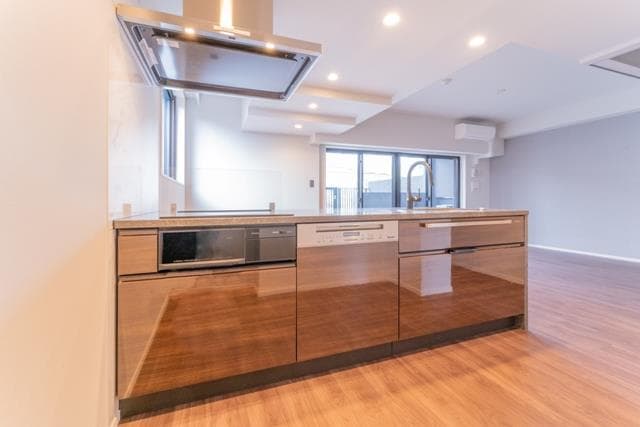 b55fd7170d384ba49841d719a9cc7dd4