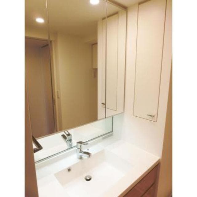 b4aa4880349a45ee9e02af83b93036b7