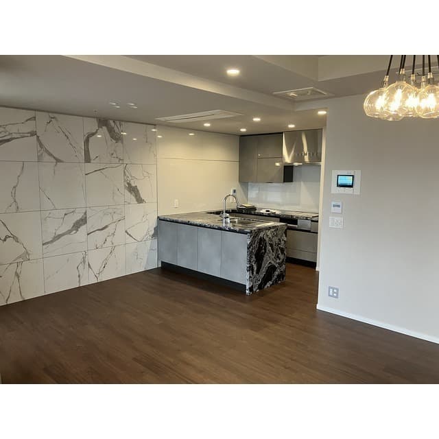 e4b61cfc63a24b7688a6ec4db10feff1