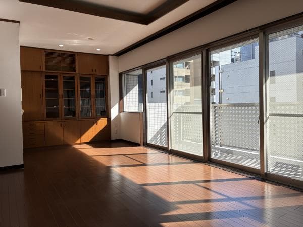 24b0801570b7447aa66ecfe8716ab7a1