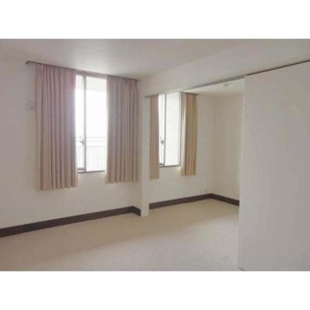 7762612a72e941e1bdd0766b14044788