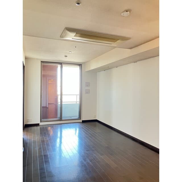 10fae652fd9641349b3922b6f120877e