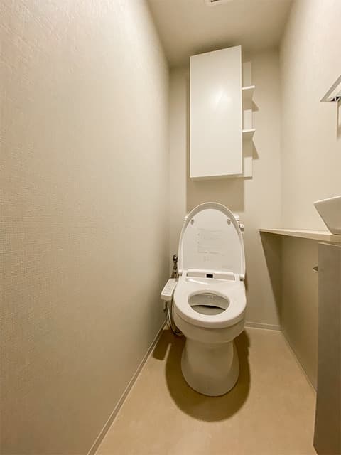 a2da304d94a544b3adda019375f300e8