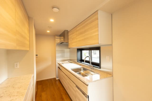 8bbeb136a0184ba78f39237e2e30f3f4