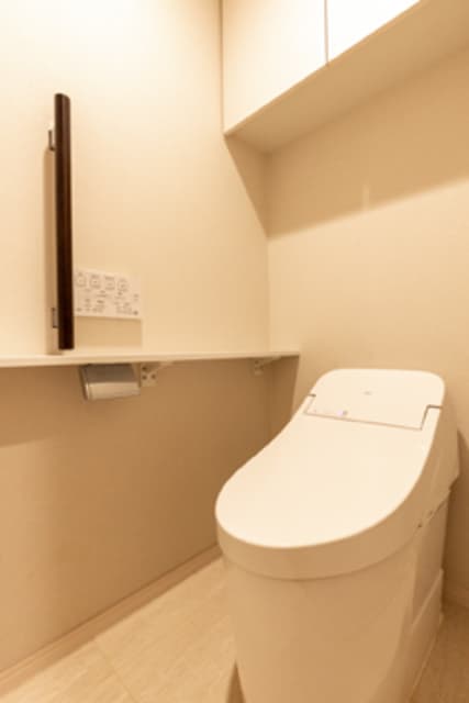 8bbeb136a0184ba78f39237e2e30f3f4