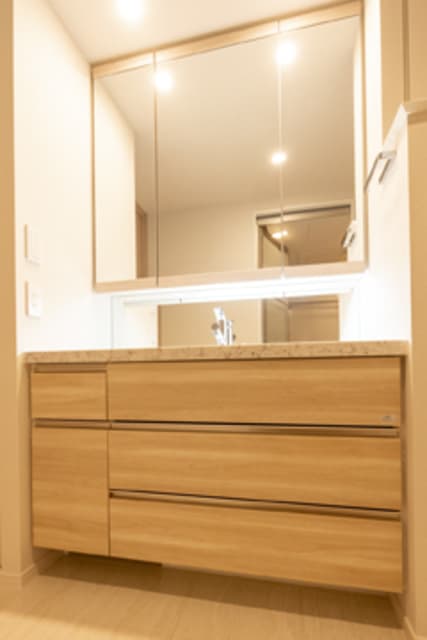 8bbeb136a0184ba78f39237e2e30f3f4