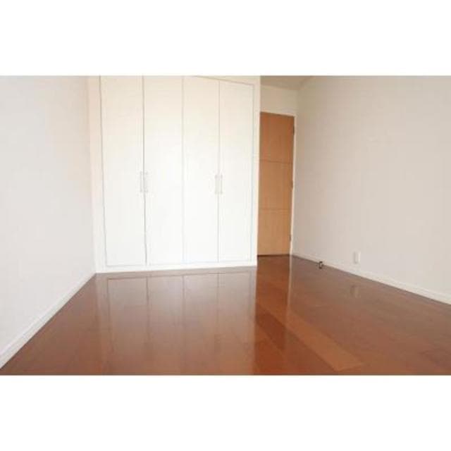 db6dad09bd664e96bb9e04bea2558338