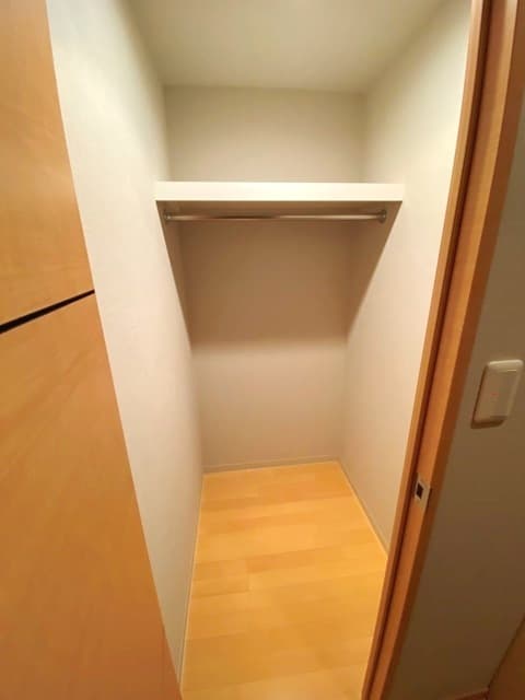 9b64febb27744c199ec605656202b83d