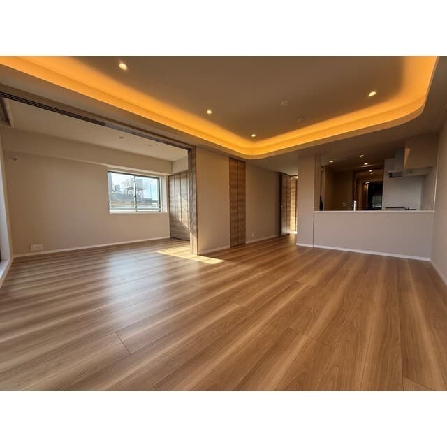 30559275c89245ab9223cb00b0c8d1bb