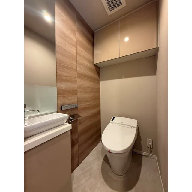 30559275c89245ab9223cb00b0c8d1bb