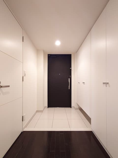 870324121c7948a2bd0d7ca7572e3911