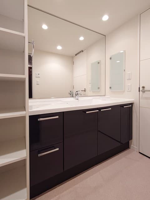 870324121c7948a2bd0d7ca7572e3911