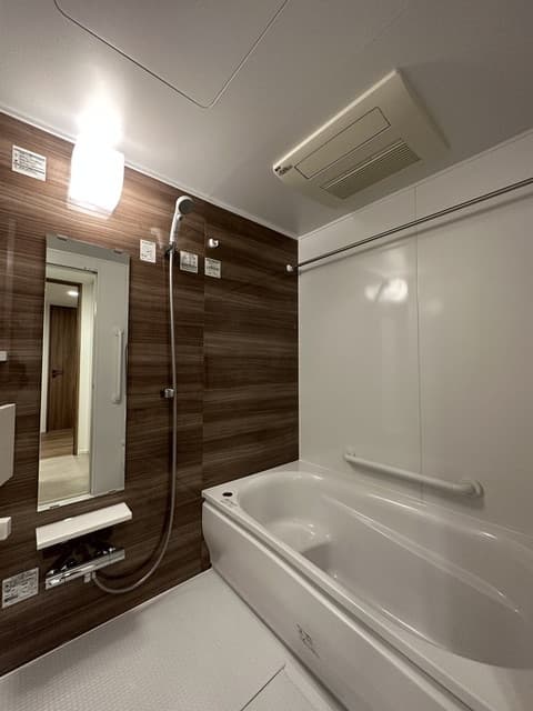 8a3c1b1f5c664d3ba83c8a0091109806