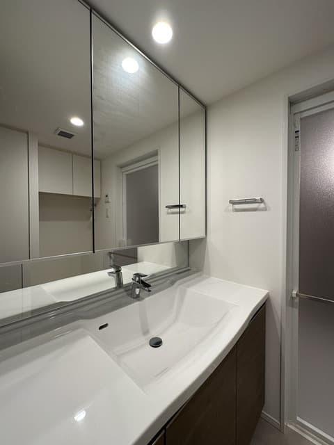 8a3c1b1f5c664d3ba83c8a0091109806