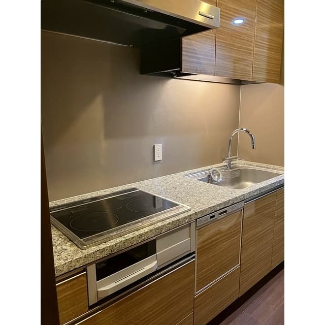 1954ee431b2b4aa581b99a03994c1c27