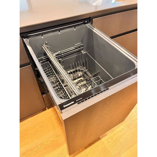 3efafcb6e4c24486aafba9d3835388e7