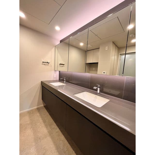 3efafcb6e4c24486aafba9d3835388e7