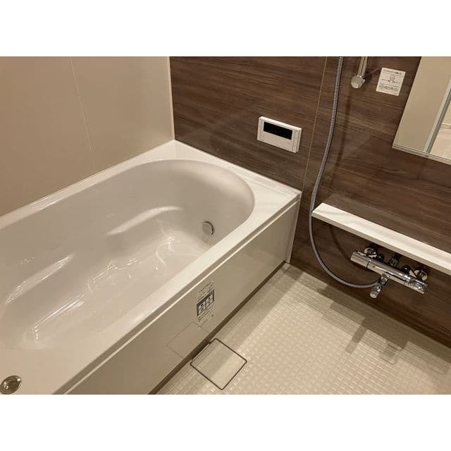 af7405de76f24e4eb9d672e6de23806d