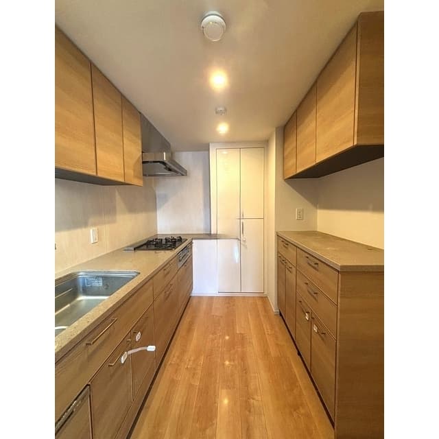 cf89f75353574fac95ea33f07a7b7e1e