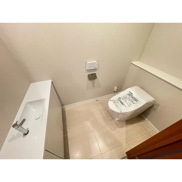 069e6b95792045d49a970752afe85e37