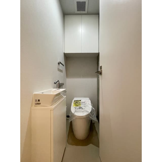 02fb8144d69b441095fb150bed5e115e
