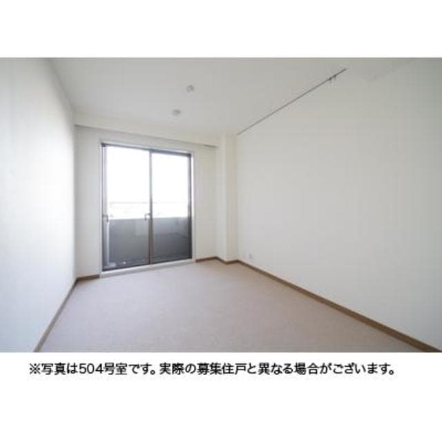 92ce5500e41944ce92d2a4b5600ae6de