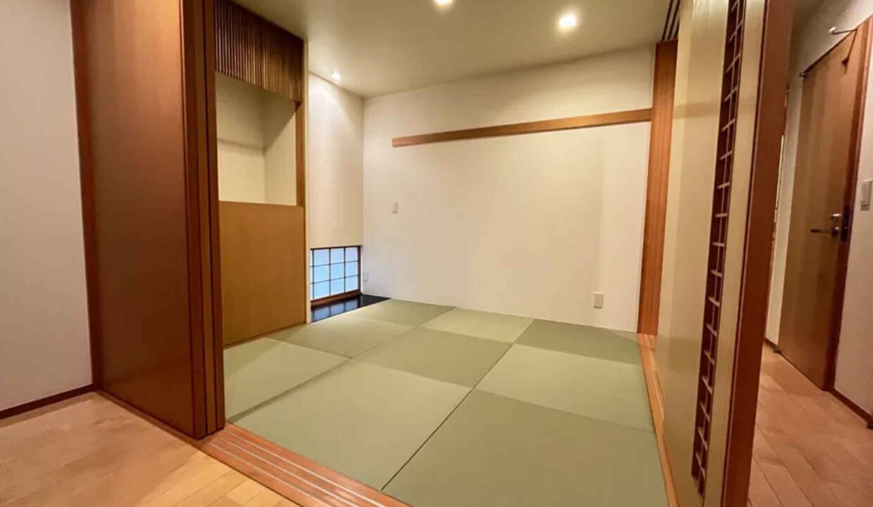Shinjuku Yaraicho house Japanese style room